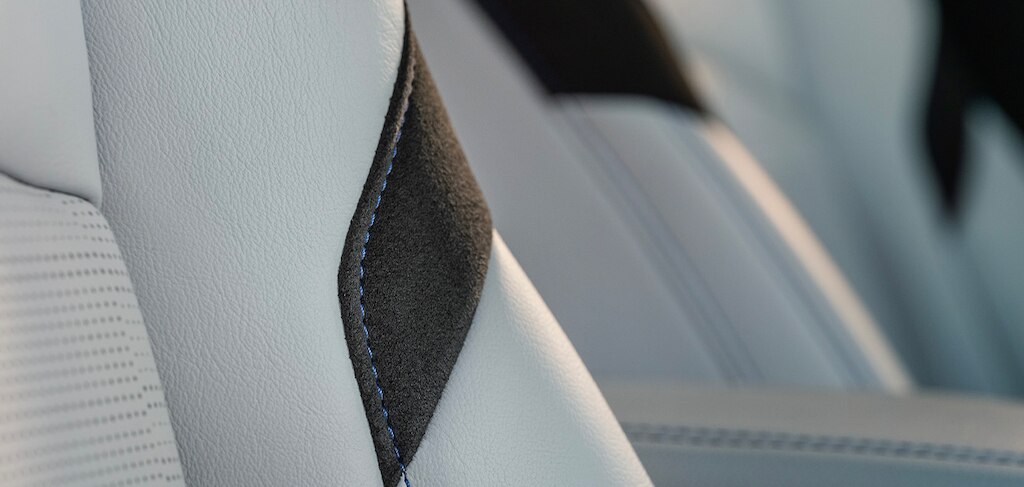 Nuevo diseño de asientos en tu Cadillac XT4 2024, camioneta compacta de lujo
