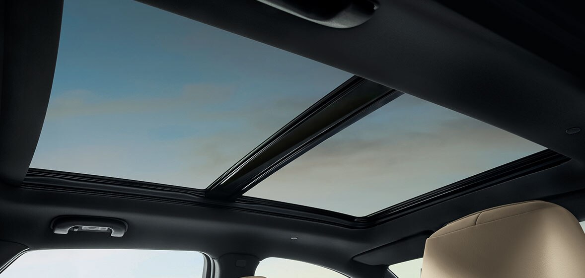 Quemacocos panorámico eléctrico en tu SUV de lujo, Cadillac XT5 2024