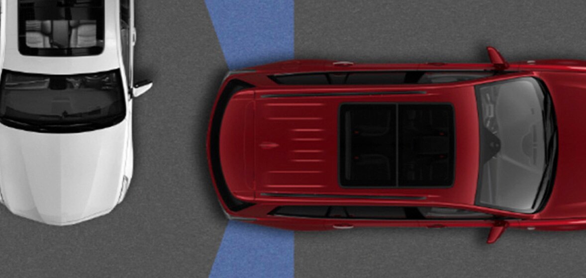 Alerta de tráfico trasero en tu SUV de lujo, Cadillac XT5 2024